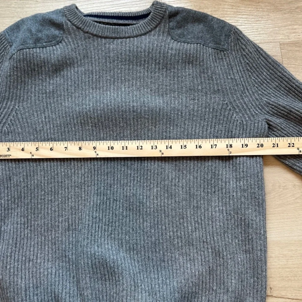 Banana Republic Men's M Gray Wool Blend Ribbed Elbow Patch Crewneck Sweater